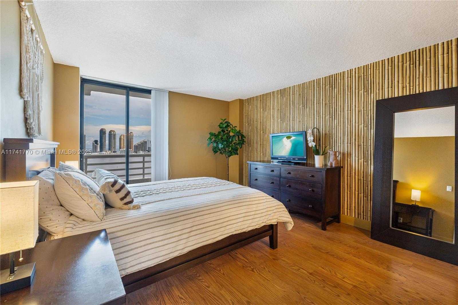 Small Image of 3300 NORTH EAST 192ND ST #PH16, Aventura Number 9