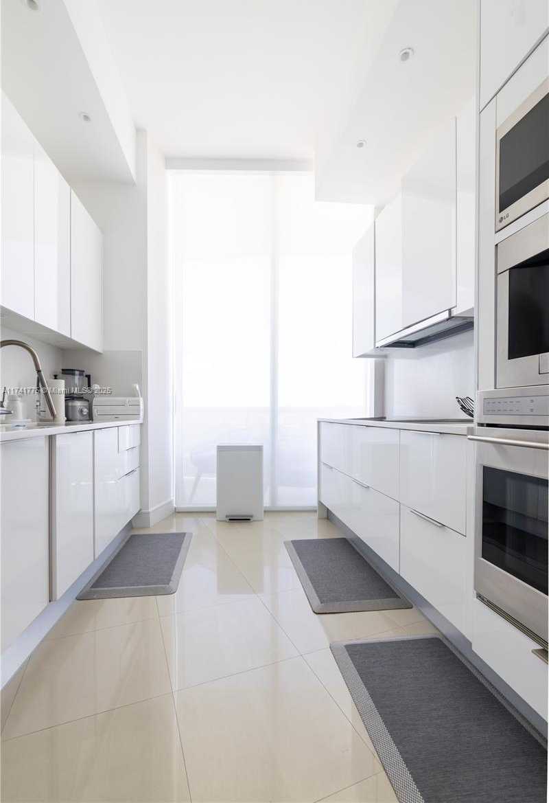 Small Image of 16001 COLLINS AVE #3605, Sunny Isles Beach Number 10