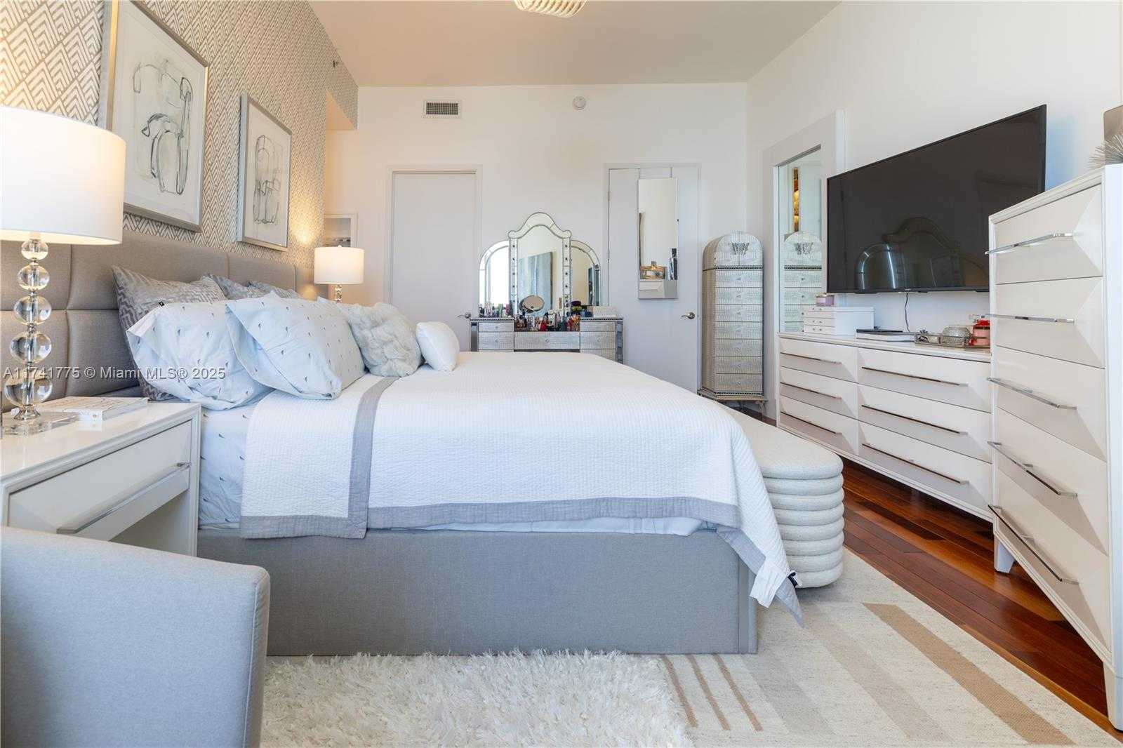 Small Image of 16001 COLLINS AVE #3605, Sunny Isles Beach Number 15