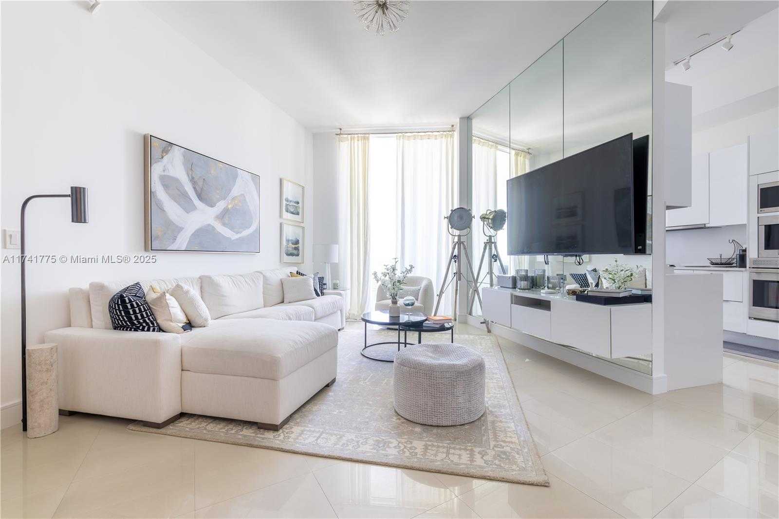 Small Image of 16001 COLLINS AVE #3605, Sunny Isles Beach Number 6