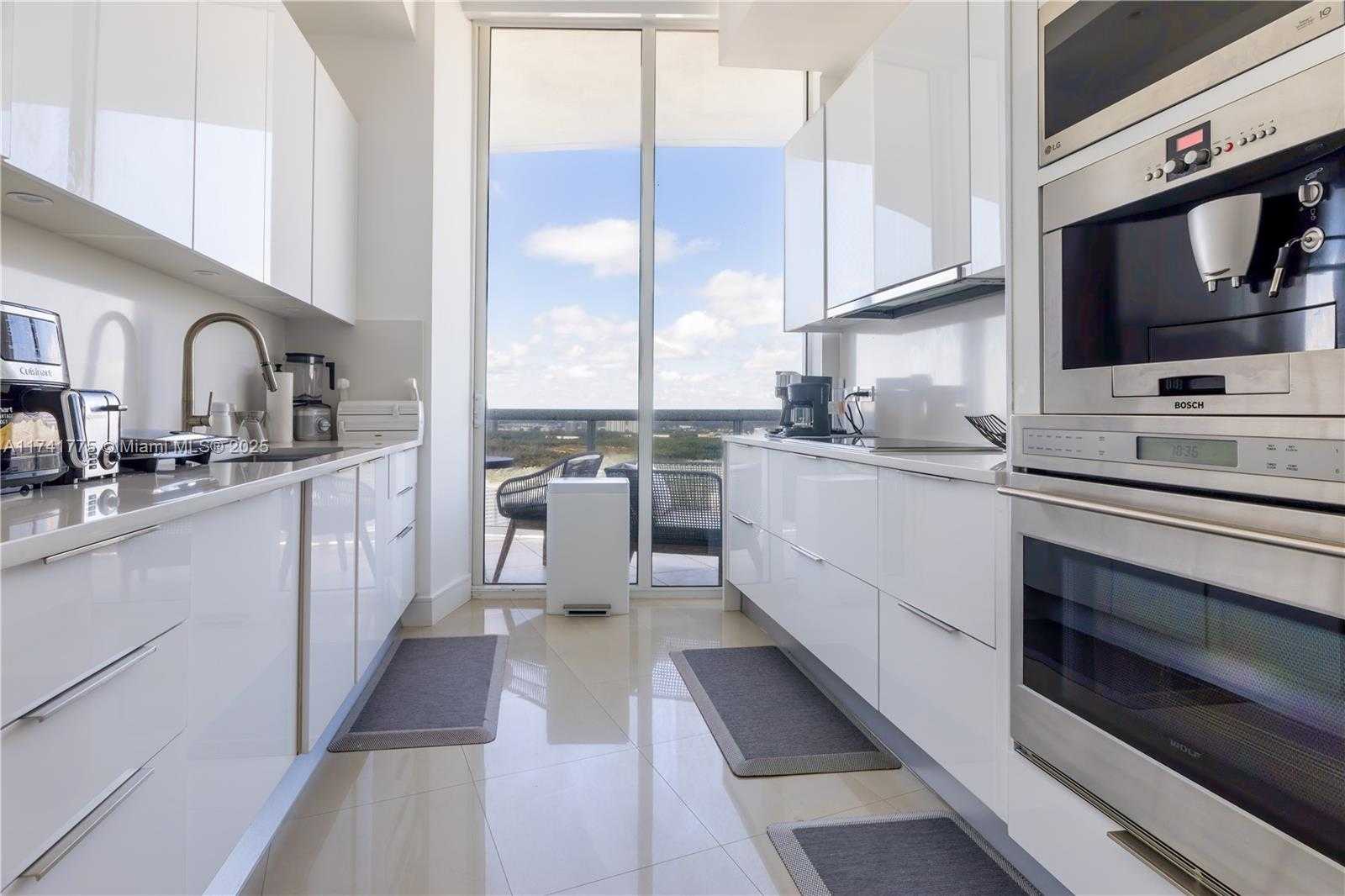 Small Image of 16001 COLLINS AVE #3605, Sunny Isles Beach Number 8