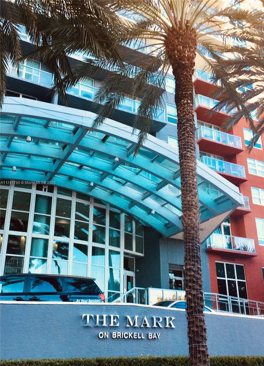 Small Image of 1155 BRICKELL BAY DR #605, Miami Number 2