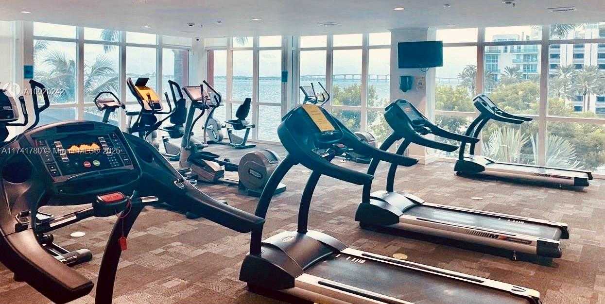 Small Image of 1155 BRICKELL BAY DR #605, Miami Number 20