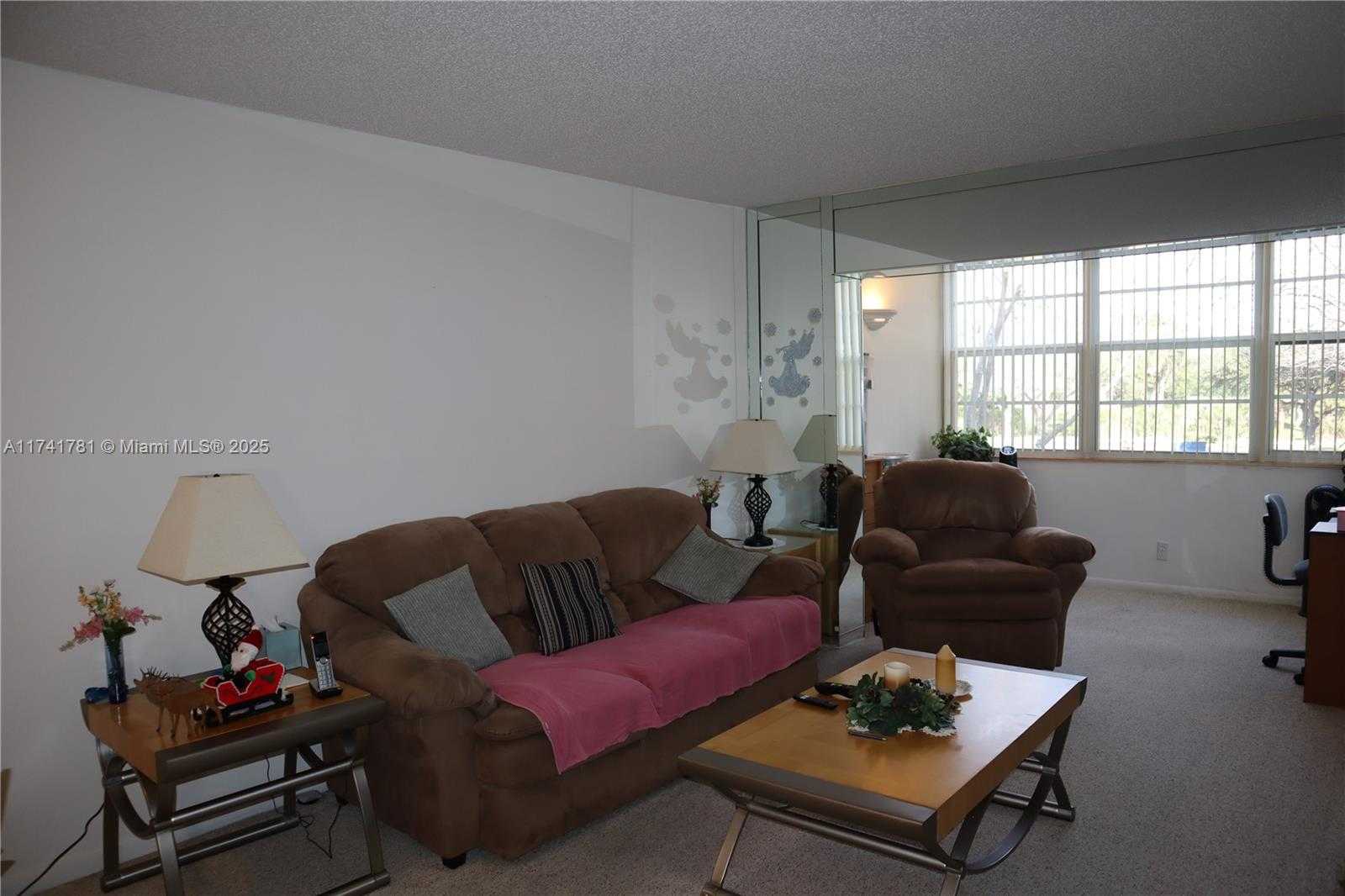 Small Image of 3210 HOLIDAY SPRINGS BLVD #2-204, Margate Number 3