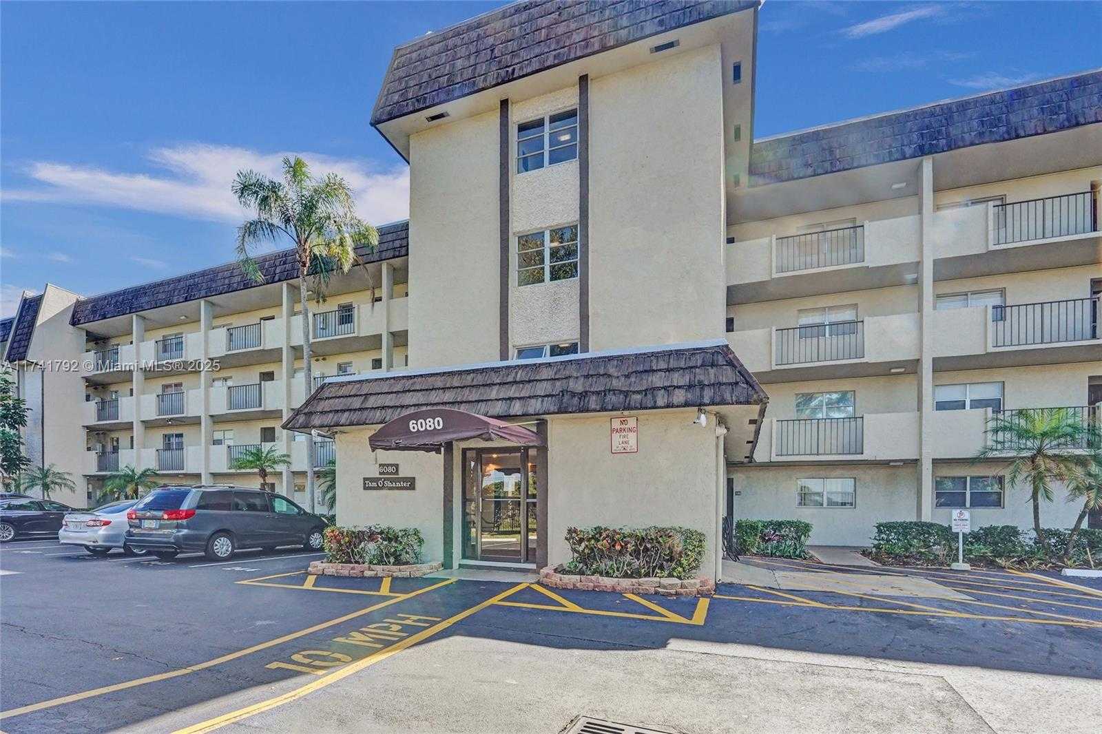 Small Image of 6080 NW 44th St, Lauderhill, FL 33319, USA Number 3