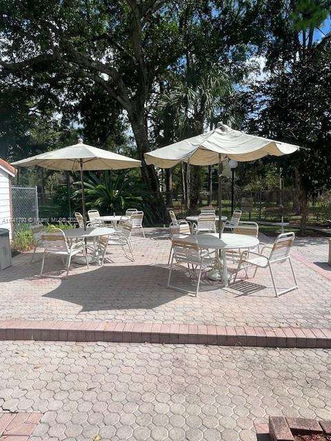 Small Image of 8429 FOREST HILLS DR #206, Coral Springs Number 9