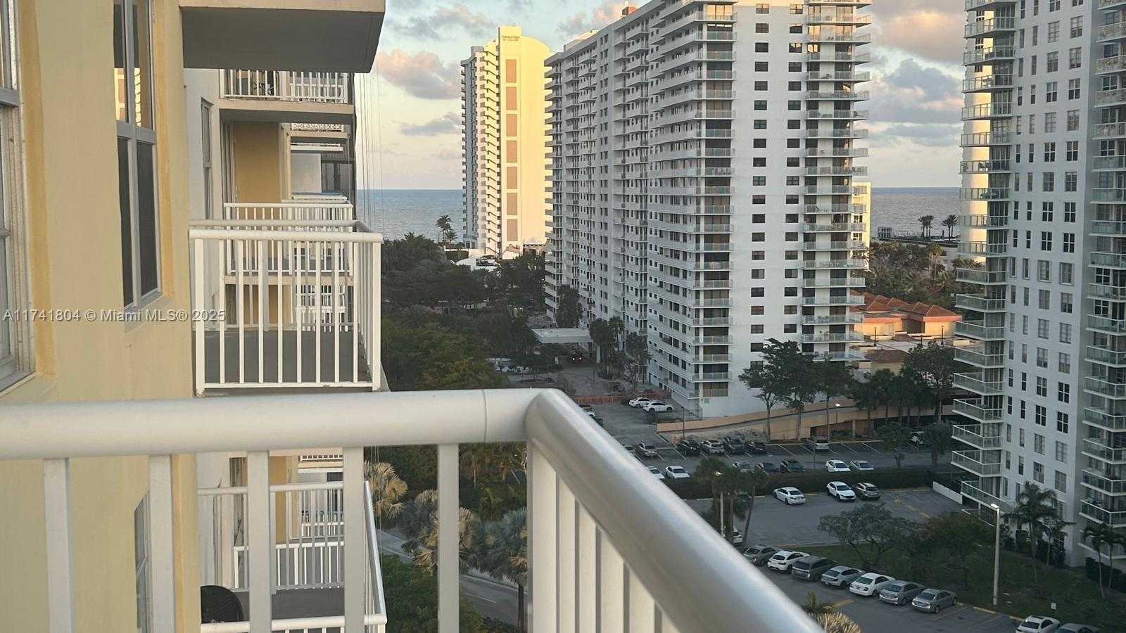 Small Image of 231 174TH ST #1407, Sunny Isles Beach Number 10