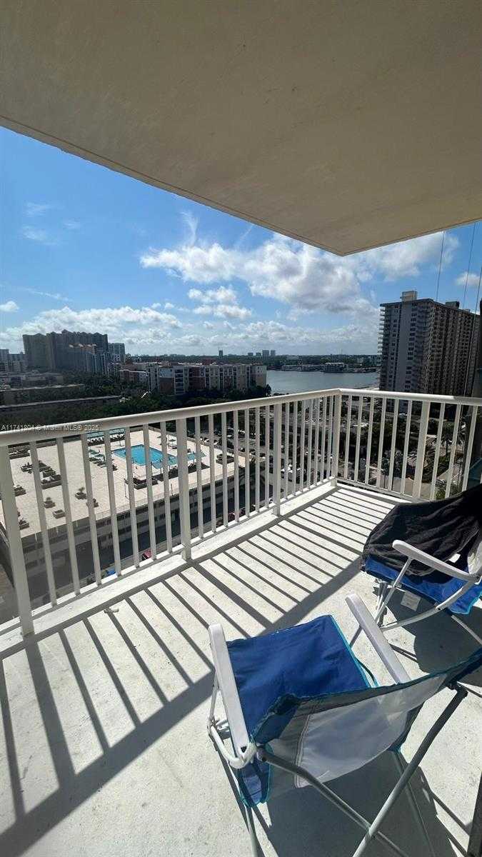 Small Image of 231 174TH ST #1407, Sunny Isles Beach Number 26