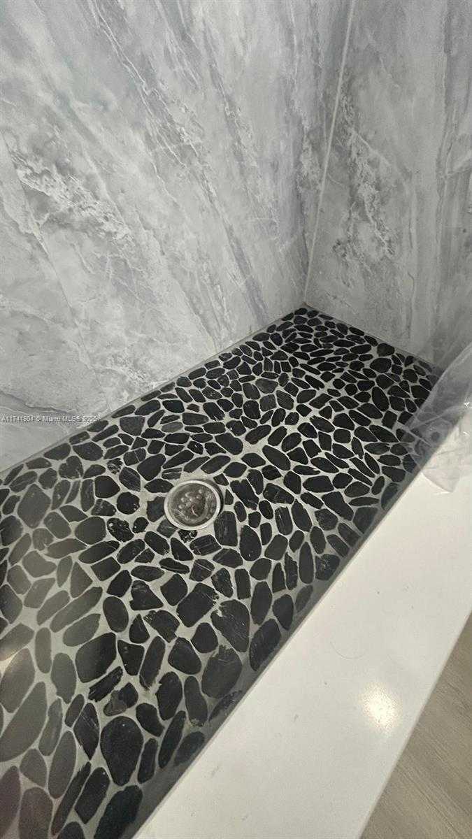 Small Image of 231 174TH ST #1407, Sunny Isles Beach Number 51