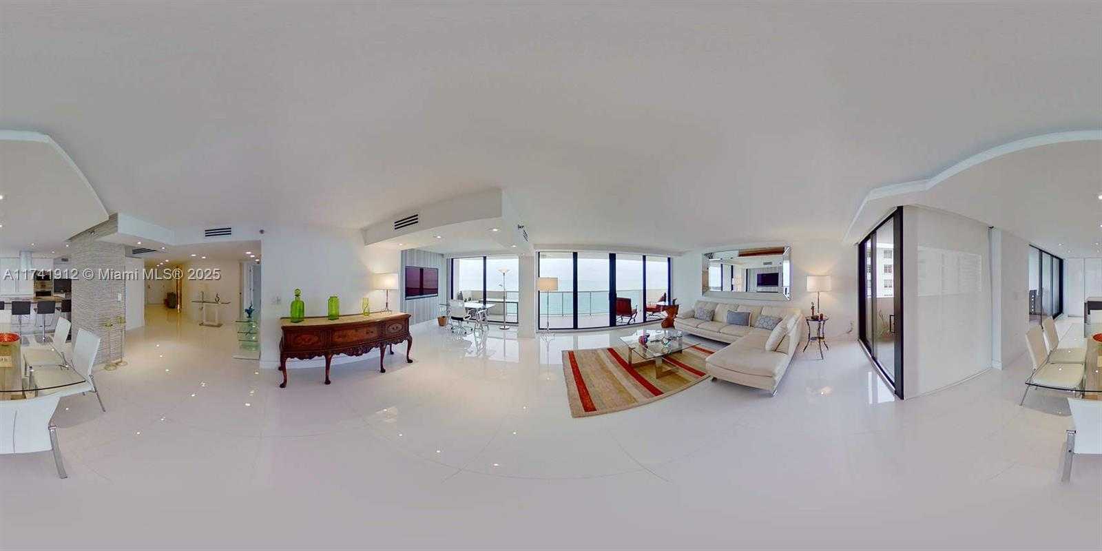 Small Image of 5757 Collins Ave, Miami Beach, FL 33140, USA Number 24