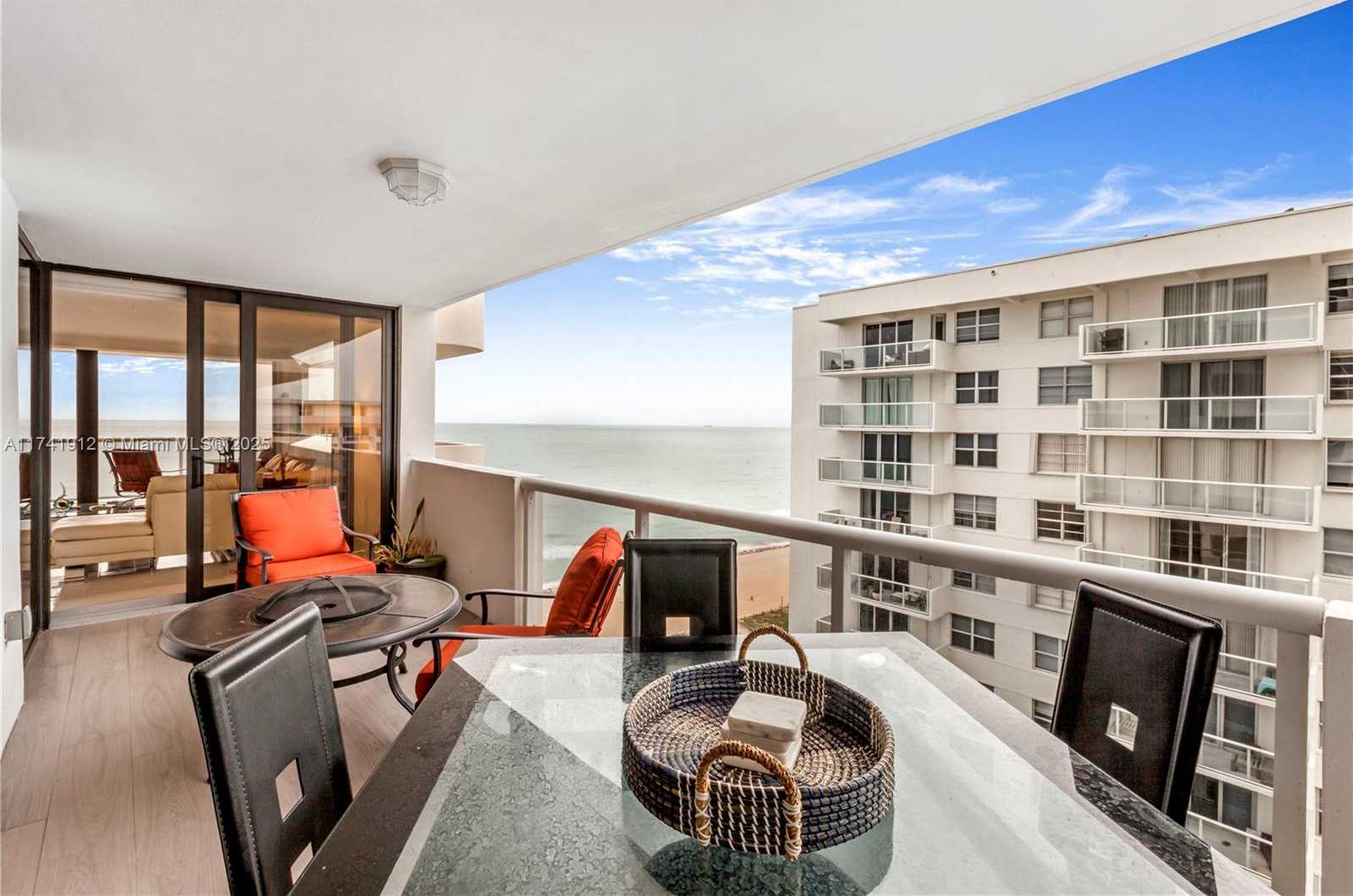 Small Image of 5757 Collins Ave, Miami Beach, FL 33140, USA Number 4
