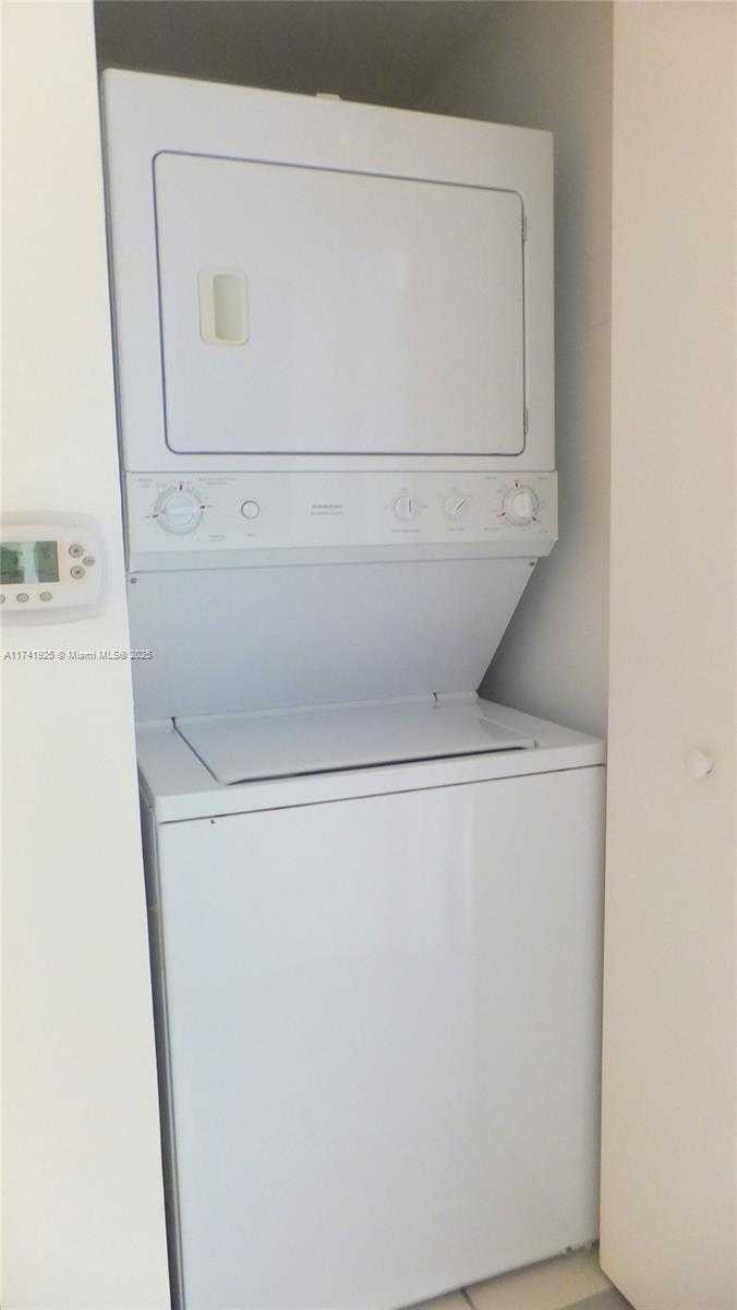 Small Image of 2775 NORTH EAST 187TH ST #329, Aventura Number 11