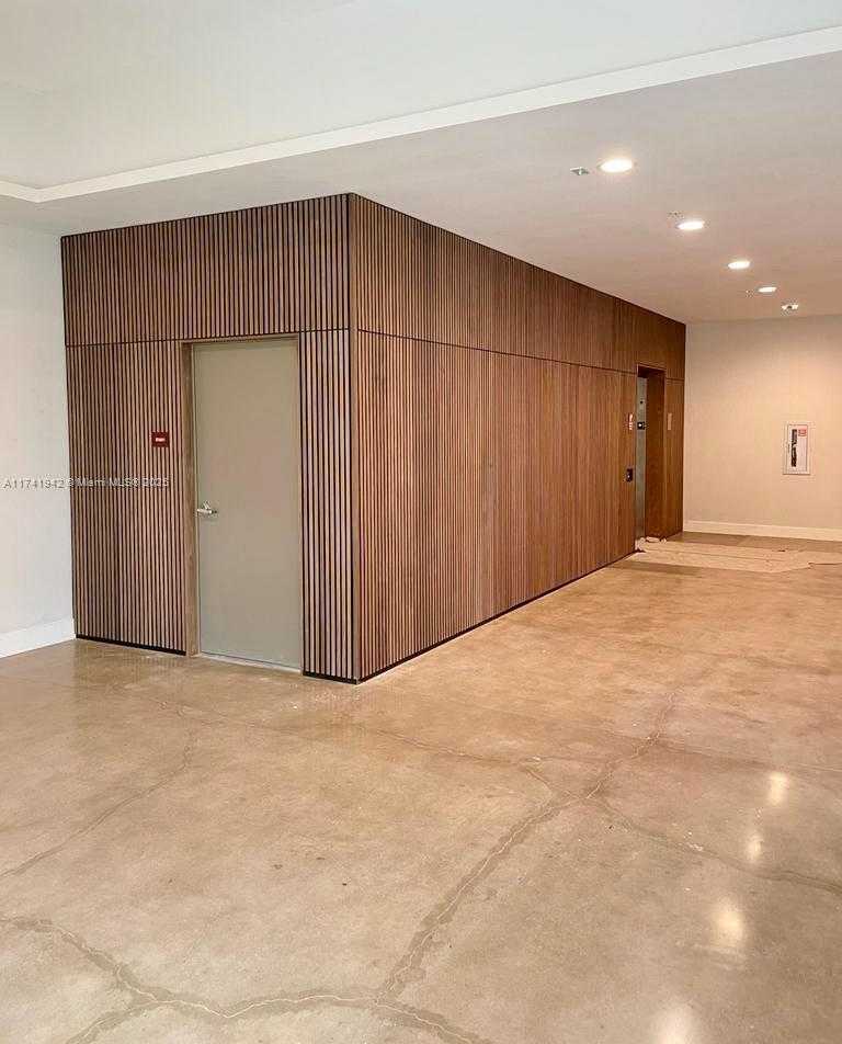 Small Image of 1938 JACKSON ST #403, Hollywood Number 19