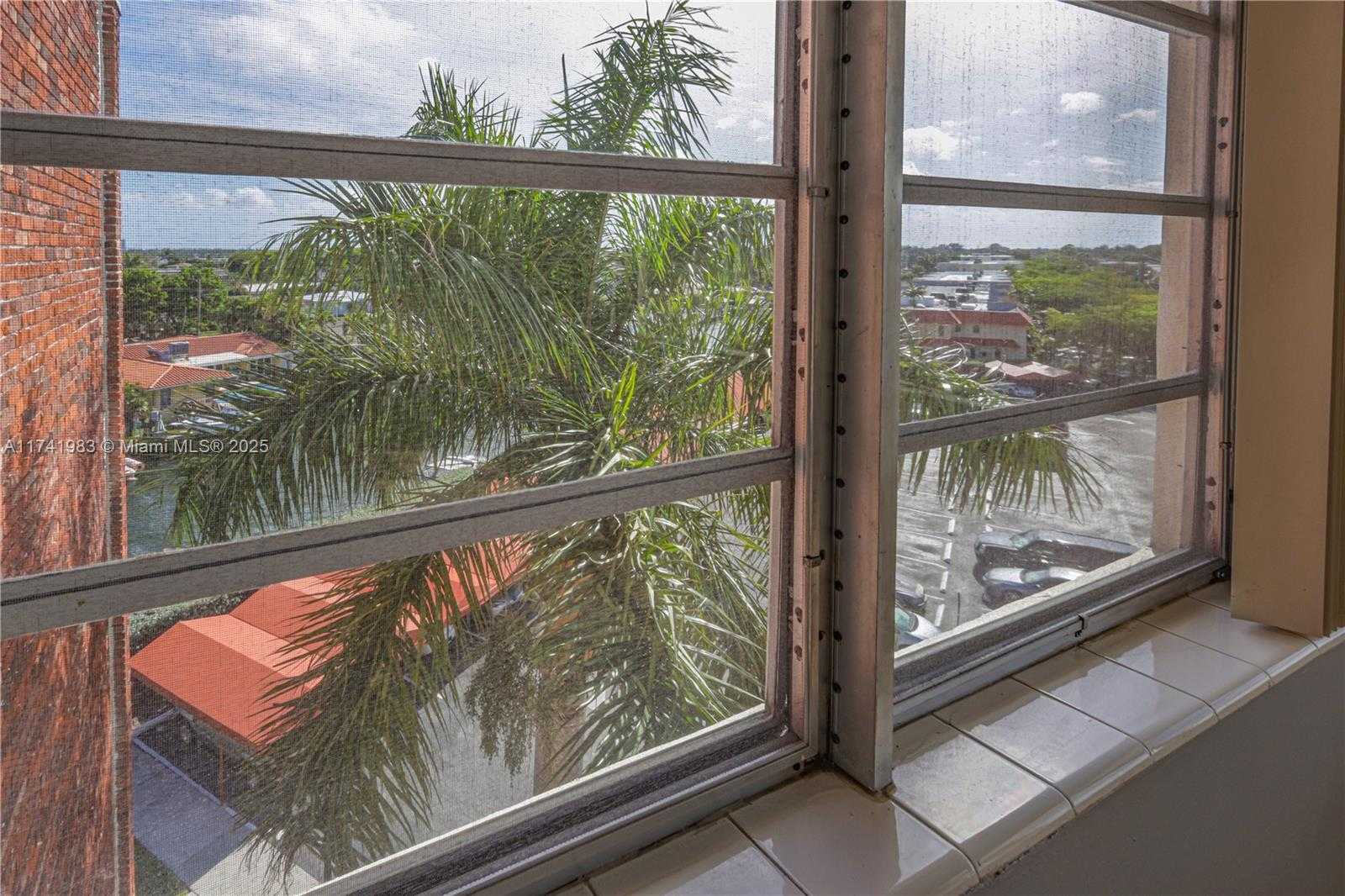 Small Image of 1700 NORTH EAST 105TH ST #512, Miami Shores Number 22