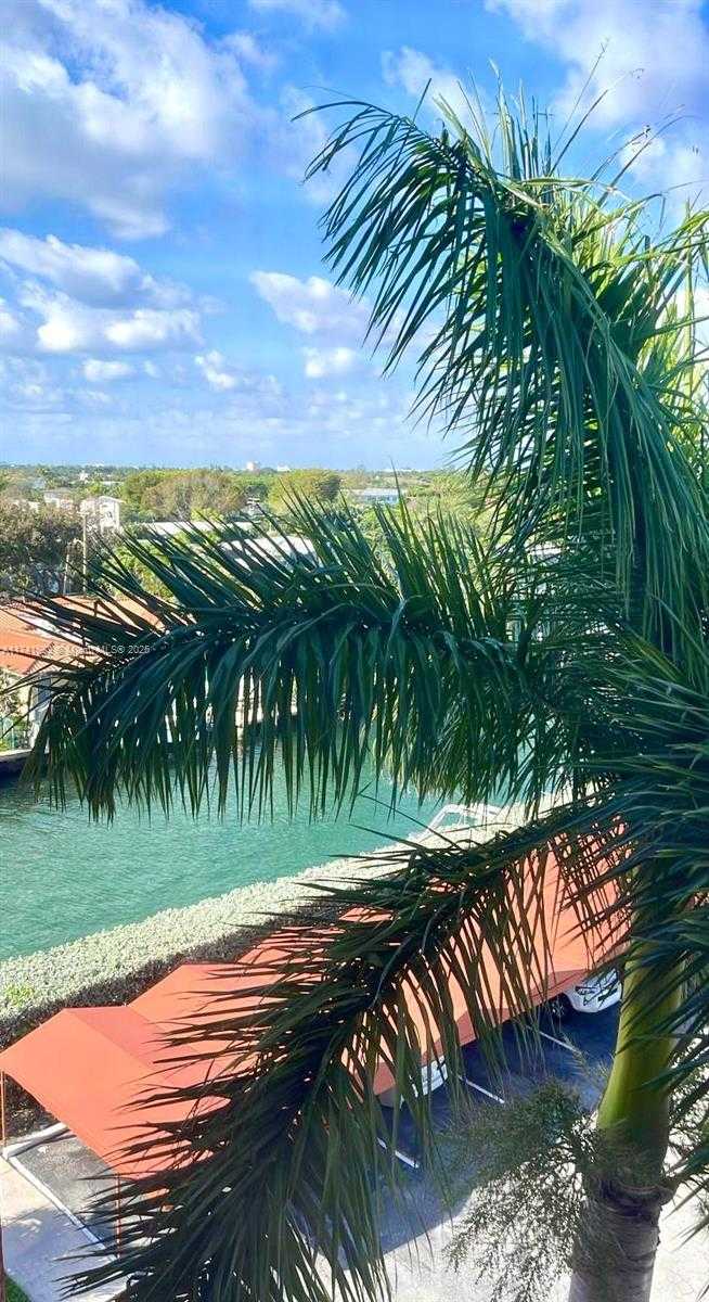 Small Image of 1700 NORTH EAST 105TH ST #512, Miami Shores Number 23