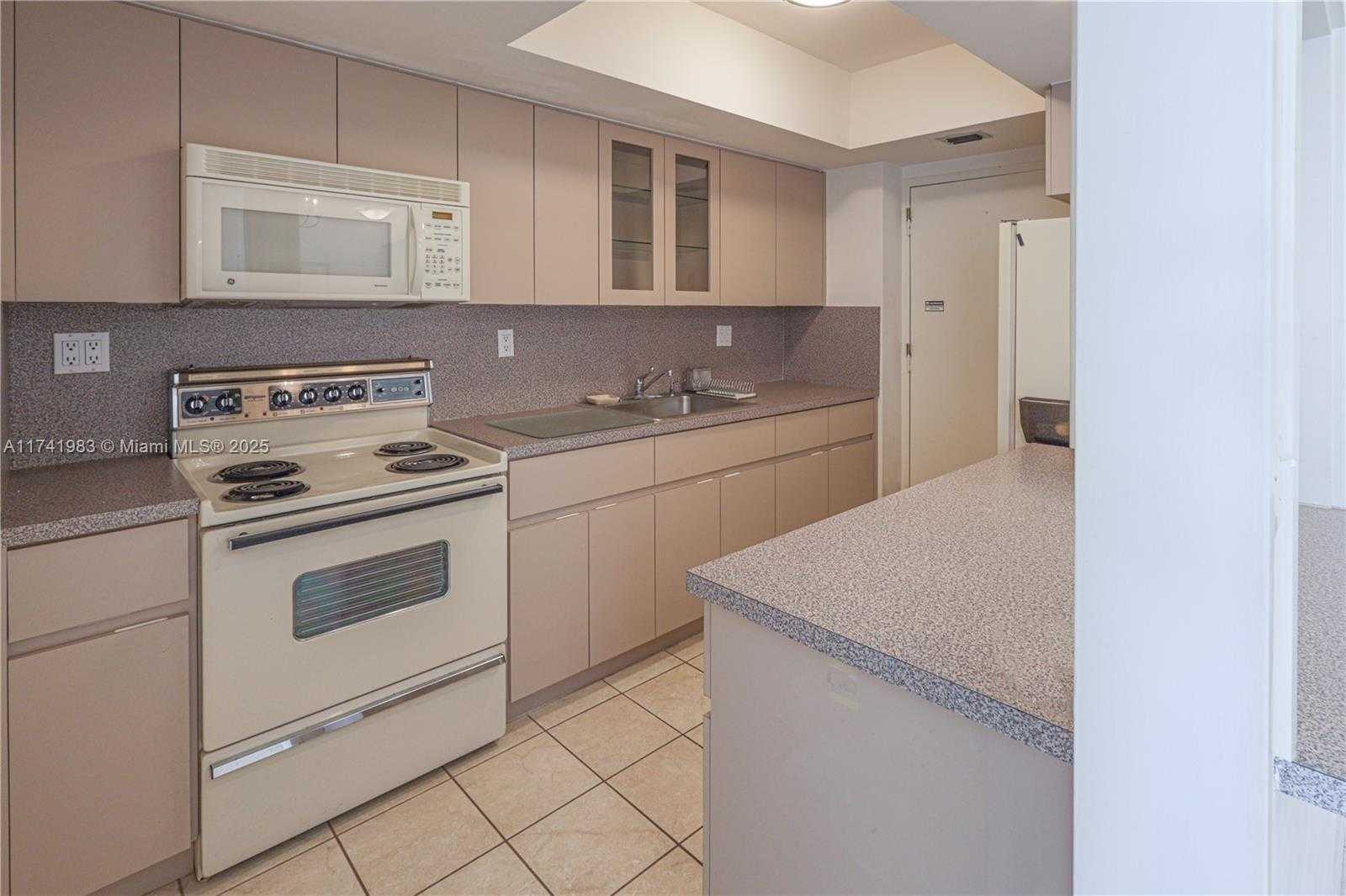 Small Image of 1700 NORTH EAST 105TH ST #512, Miami Shores Number 30