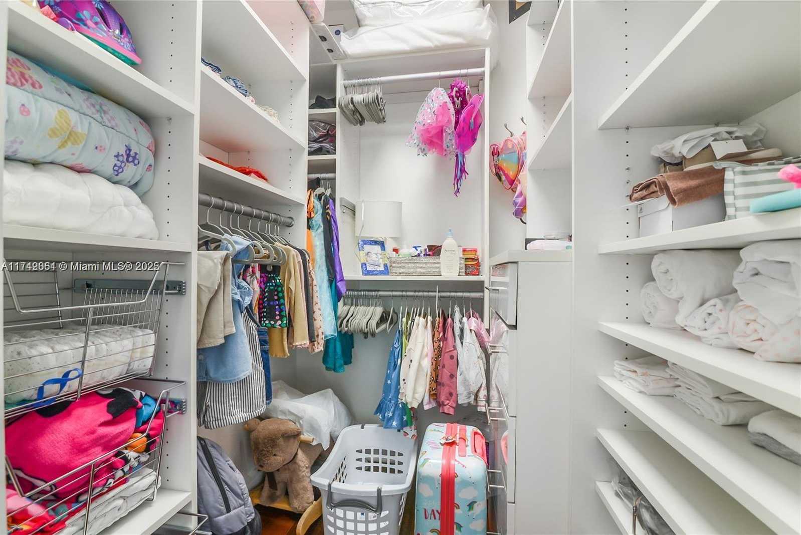 Imagen de Pequeño Objeto