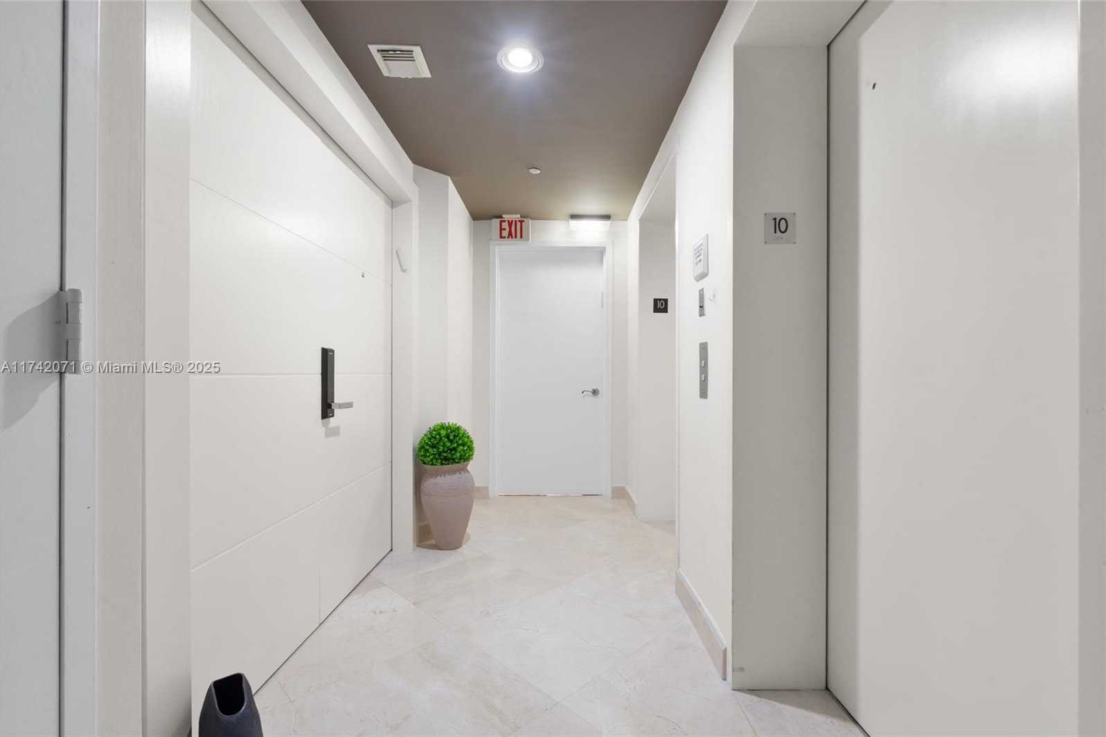 Small Image of 18911 COLLINS AVE #1004, Sunny Isles Beach Number 25