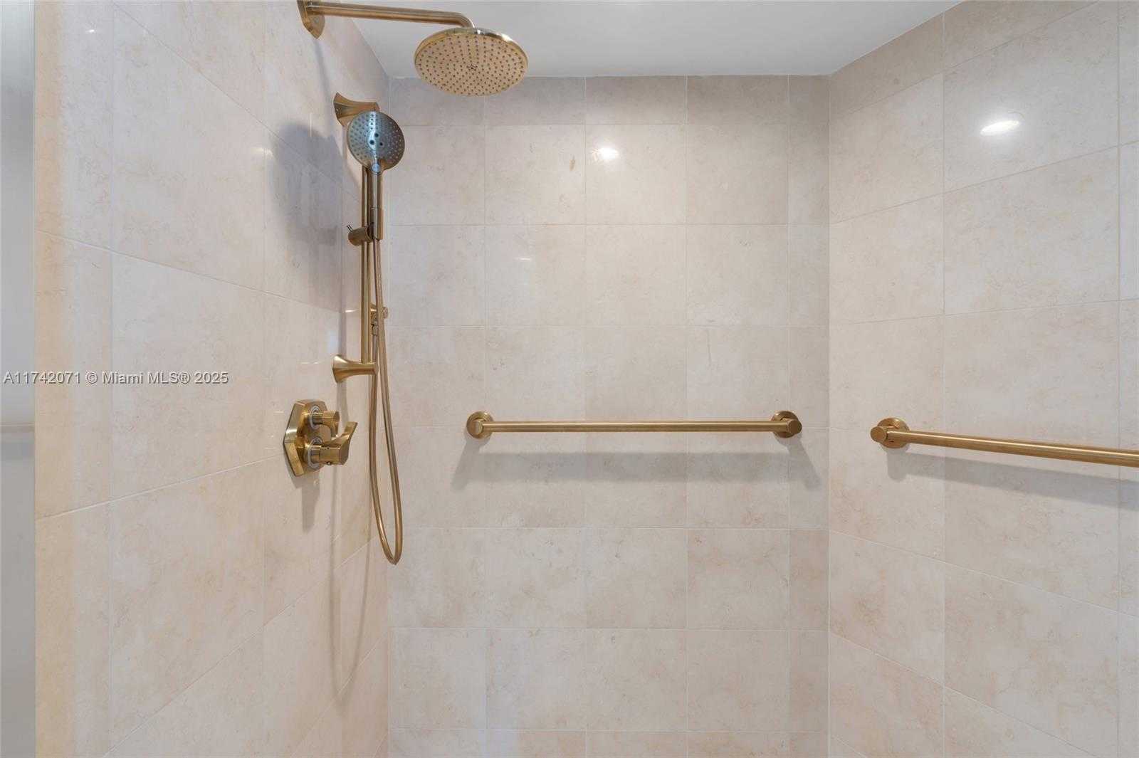 Small Image of 18911 COLLINS AVE #1004, Sunny Isles Beach Number 39