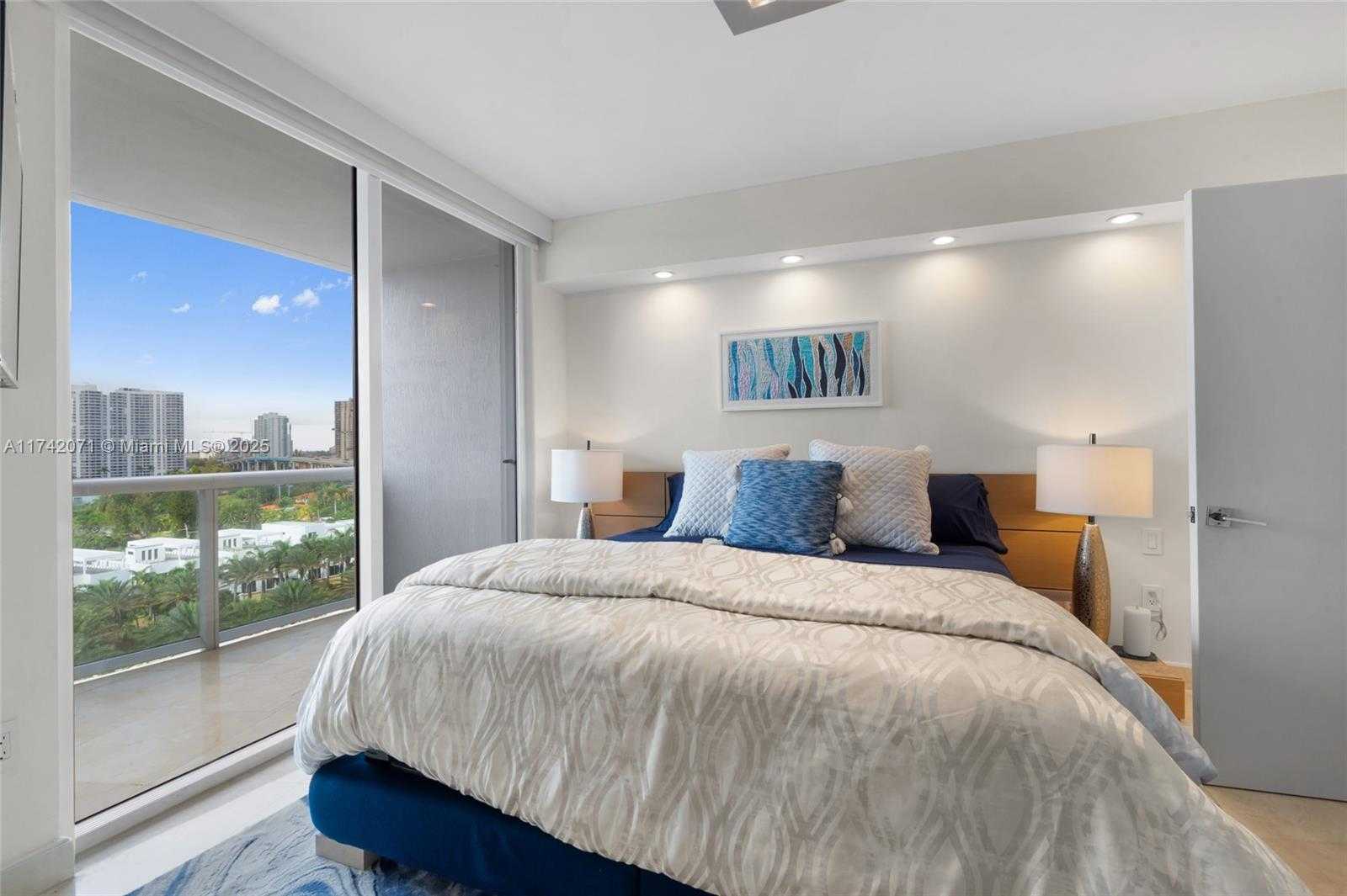 Small Image of 18911 COLLINS AVE #1004, Sunny Isles Beach Number 42