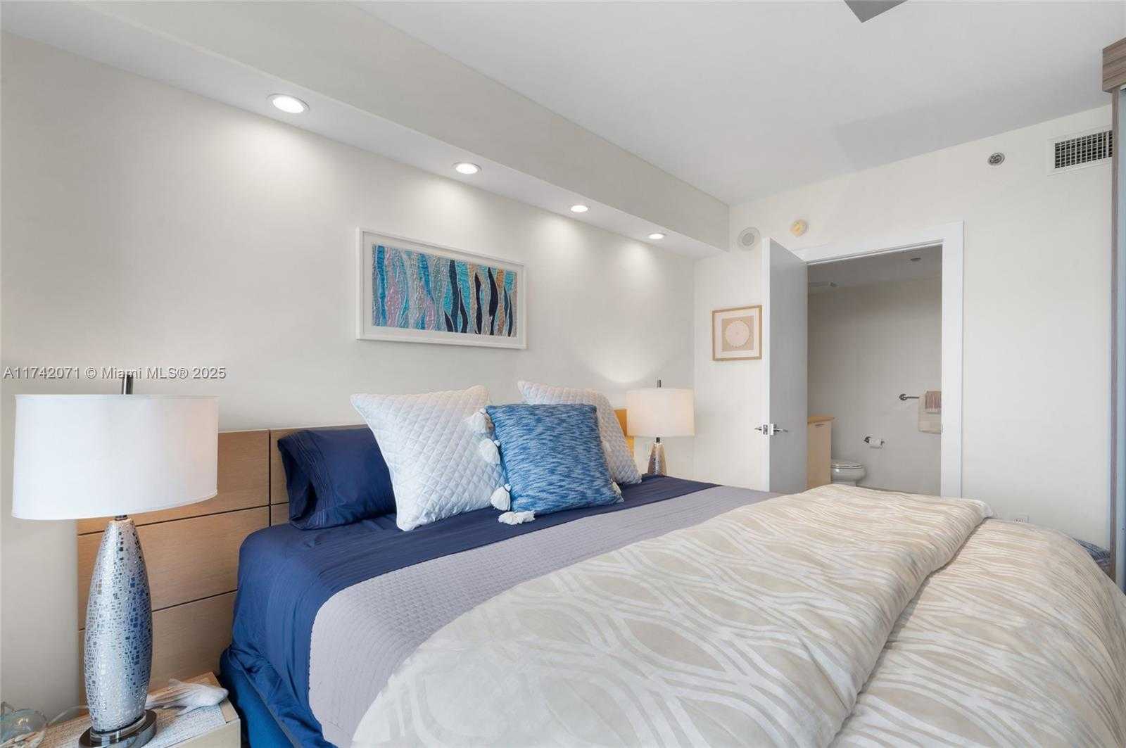 Small Image of 18911 COLLINS AVE #1004, Sunny Isles Beach Number 43