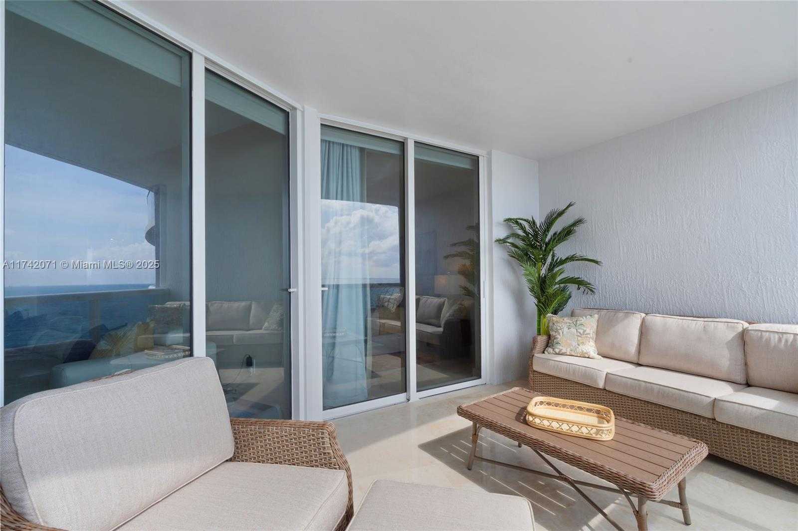 Small Image of 18911 COLLINS AVE #1004, Sunny Isles Beach Number 7