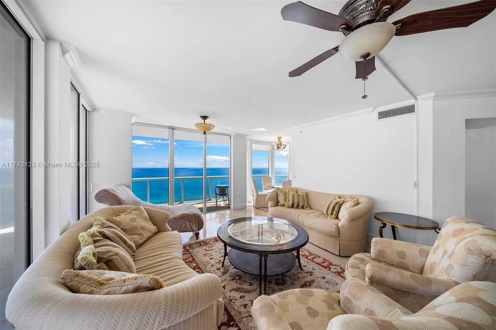 Small Image of 6365 COLLINS AVE #3801, Miami Beach Number 11