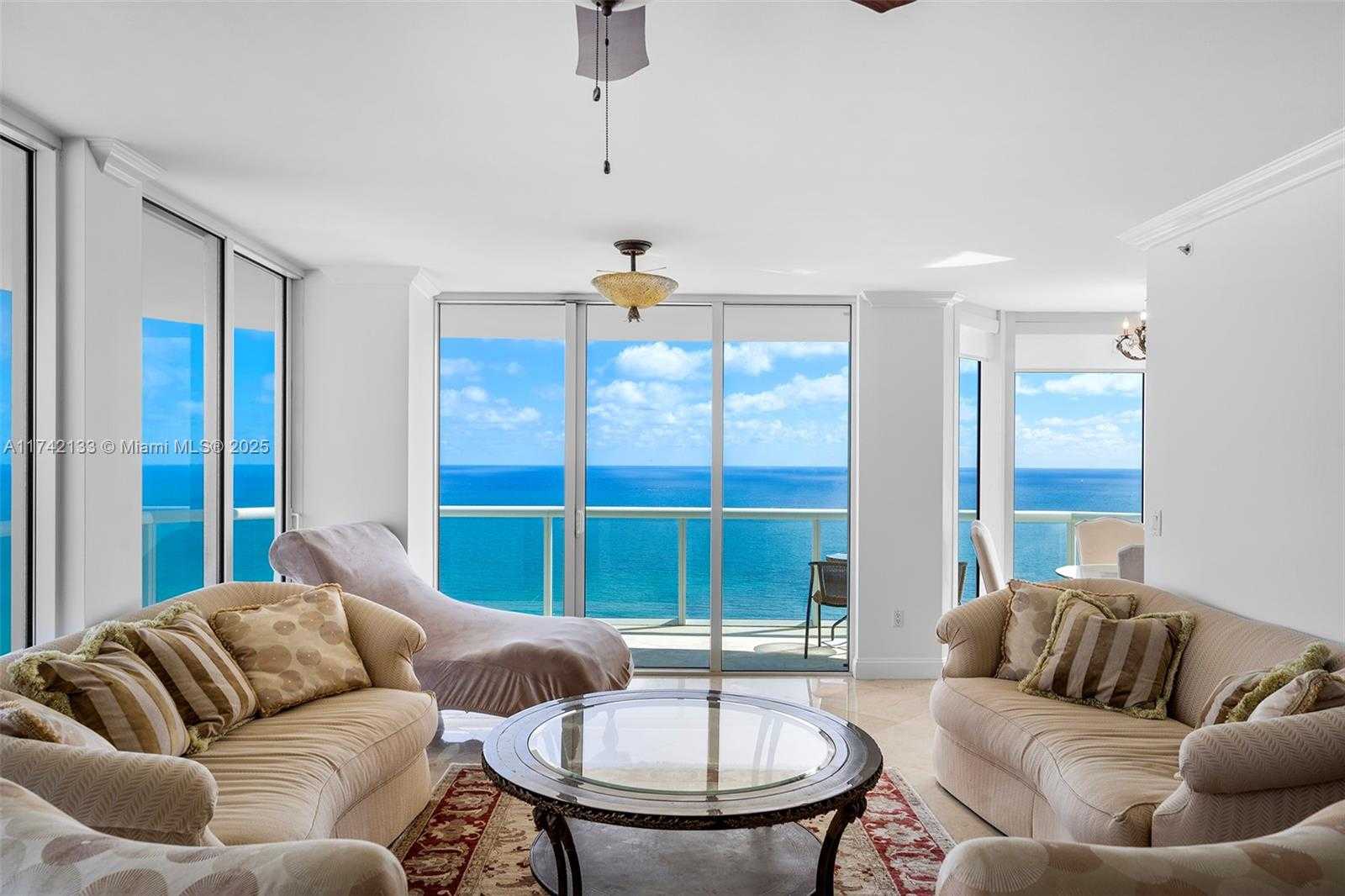 Small Image of 6365 COLLINS AVE #3801, Miami Beach Number 3