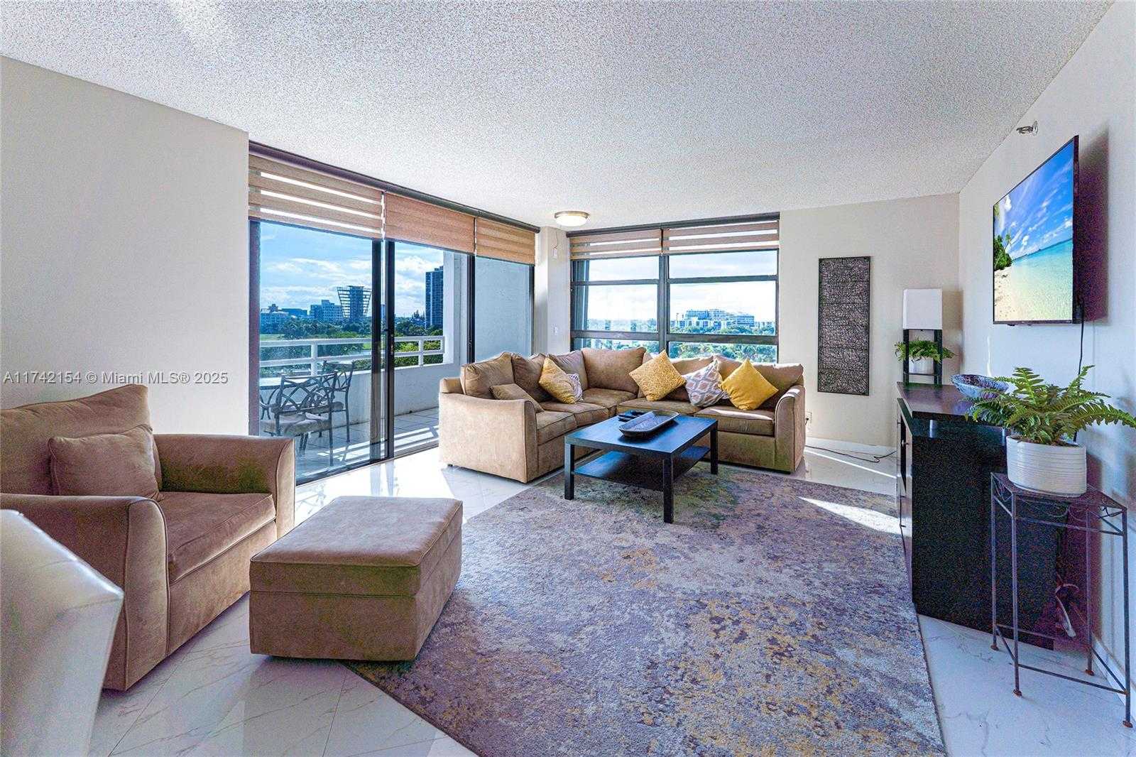 Small Image of 20225 NORTH EAST 34TH CT #818, Aventura Number 10