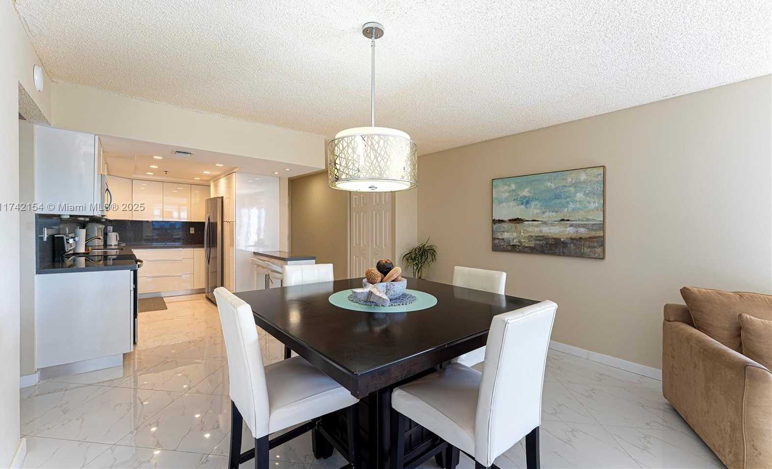 Small Image of 20225 NORTH EAST 34TH CT #818, Aventura Number 14