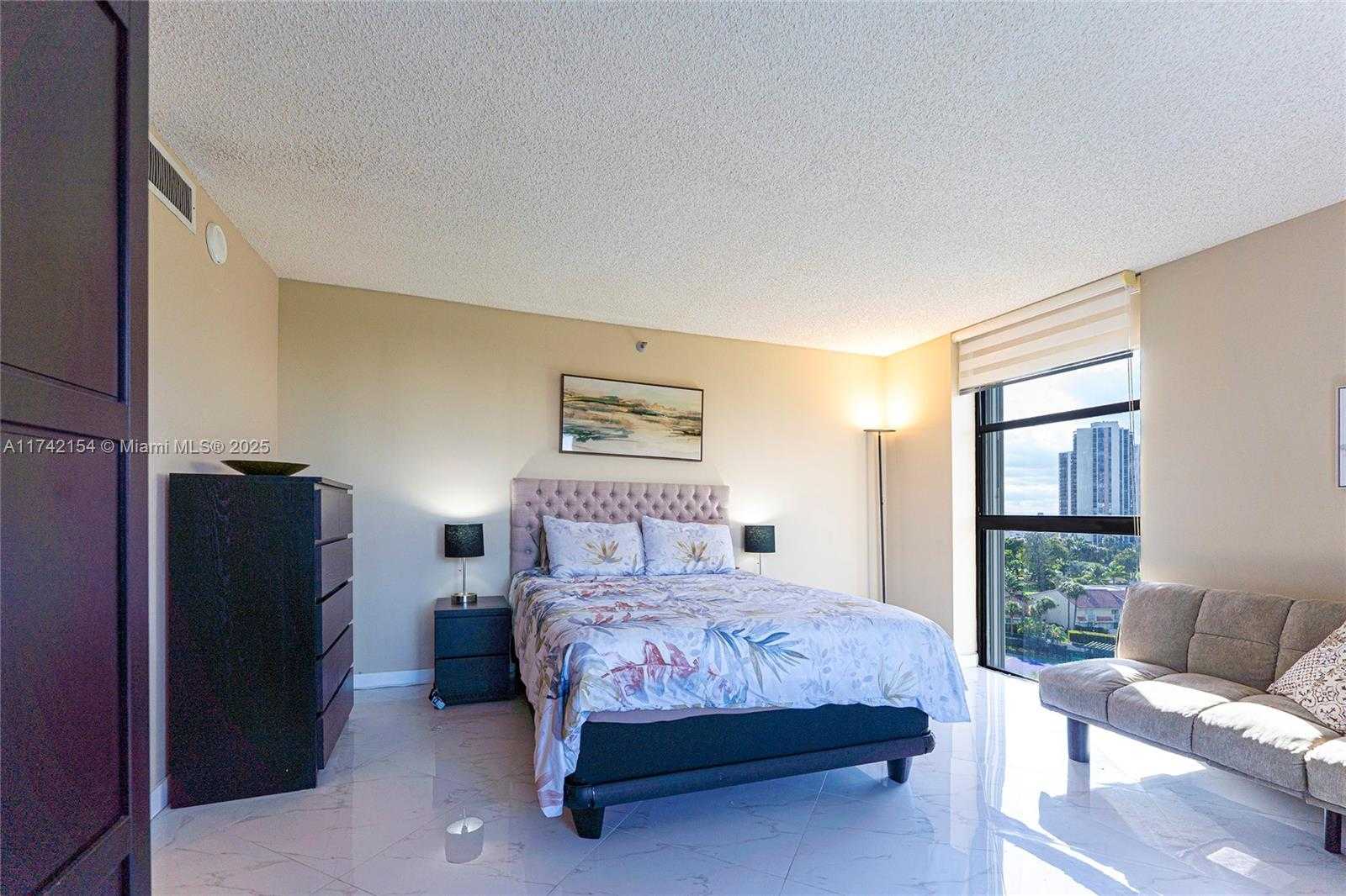 Small Image of 20225 NORTH EAST 34TH CT #818, Aventura Number 15