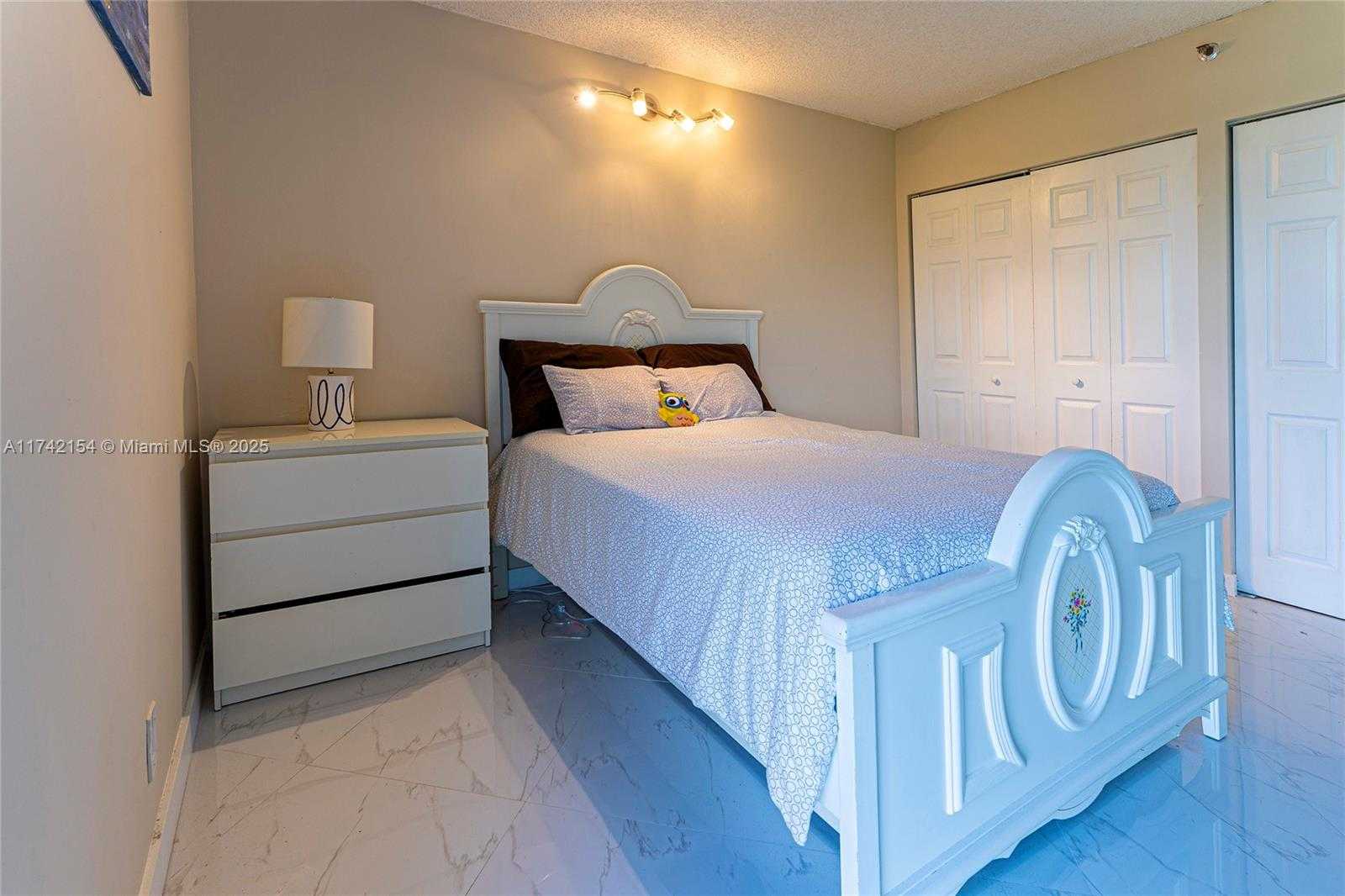 Small Image of 20225 NORTH EAST 34TH CT #818, Aventura Number 22
