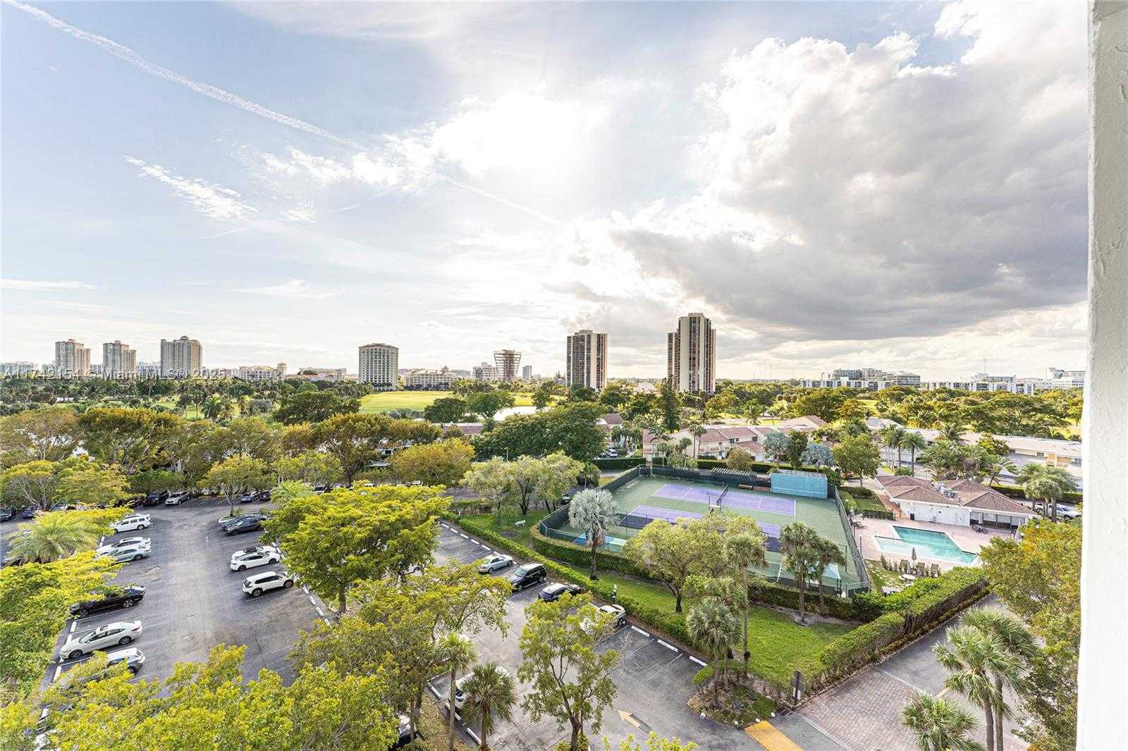 Small Image of 20225 NORTH EAST 34TH CT #818, Aventura Number 34