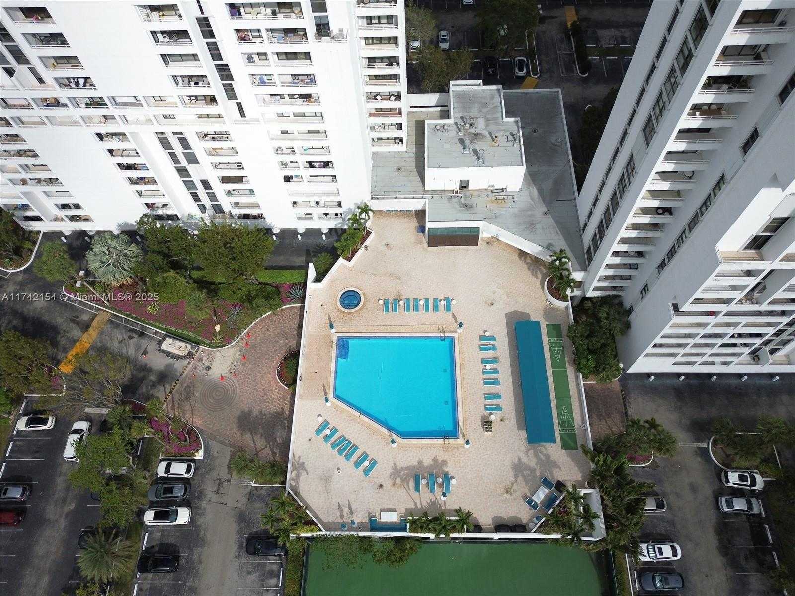 Small Image of 20225 NORTH EAST 34TH CT #818, Aventura Number 39