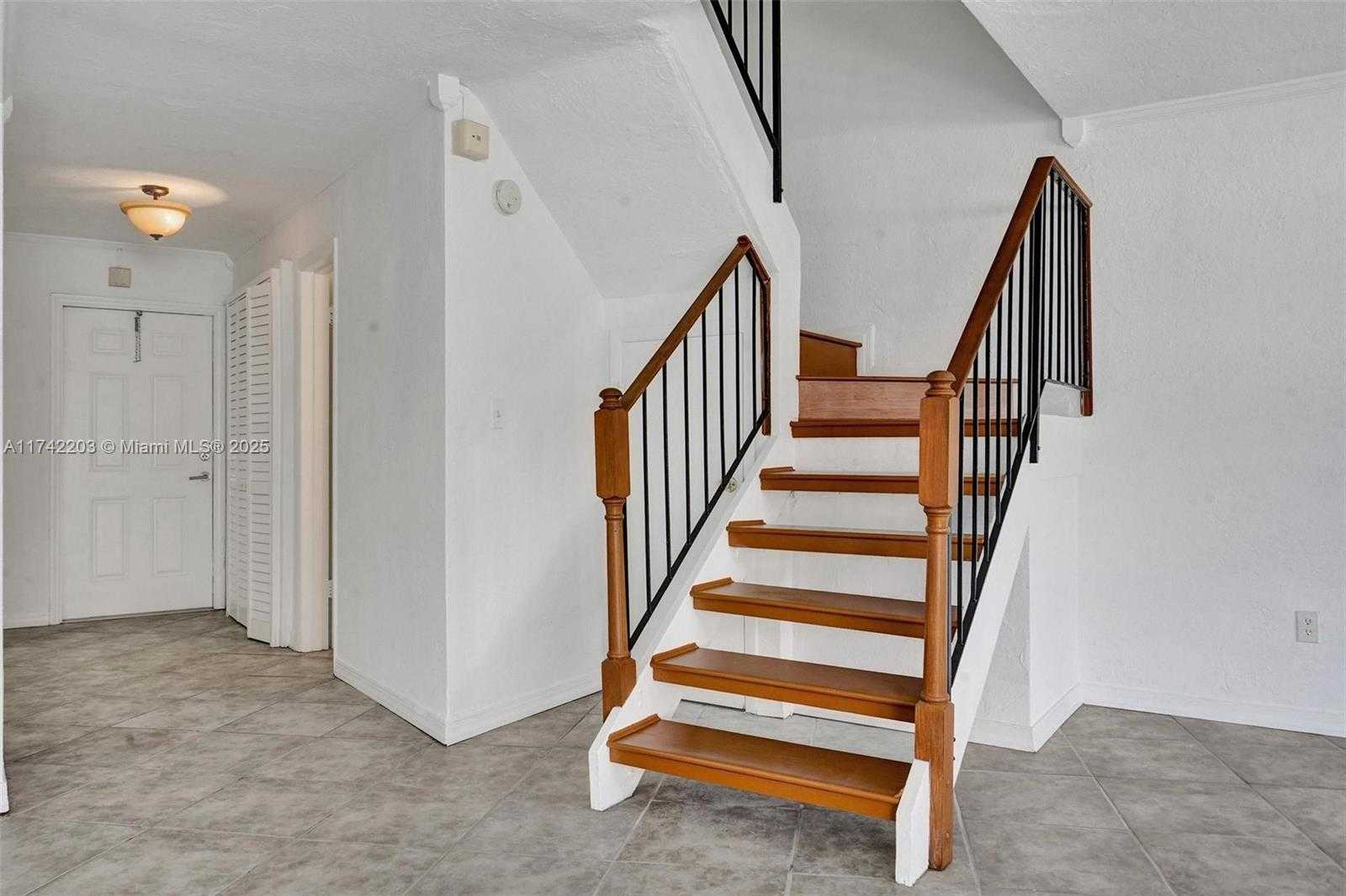 Small Image of 8650 SOUTH WEST 67TH AVE #1022, Pinecrest Number 13