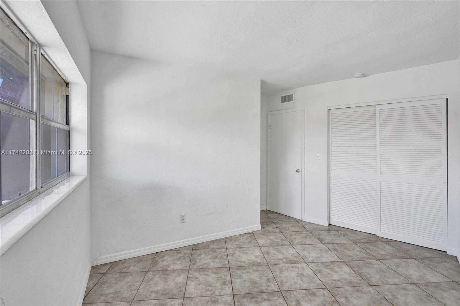 Small Image of 8650 SOUTH WEST 67TH AVE #1022, Pinecrest Number 22