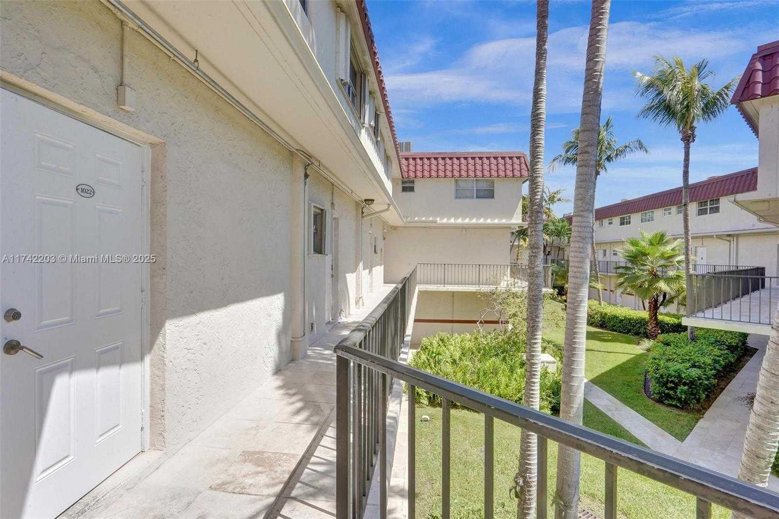 Small Image of 8650 SOUTH WEST 67TH AVE #1022, Pinecrest Number 45