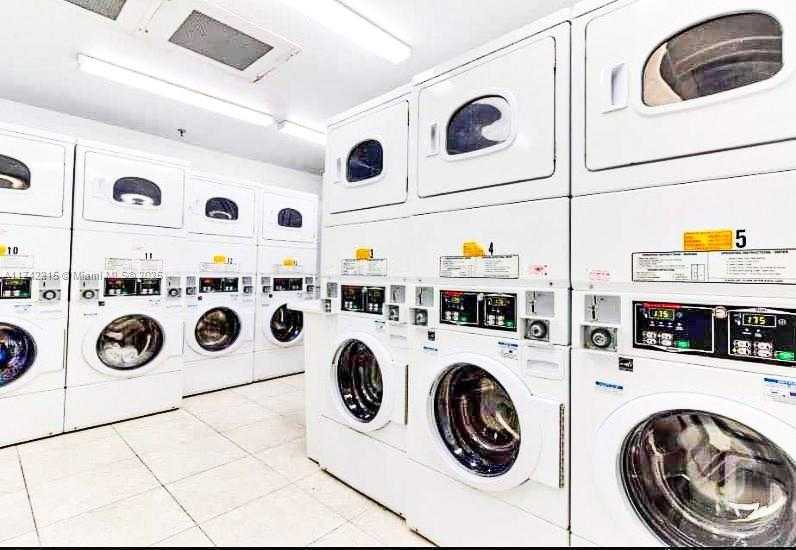 Small Image of 5445 COLLINS AVE #1221, Miami Beach Number 11