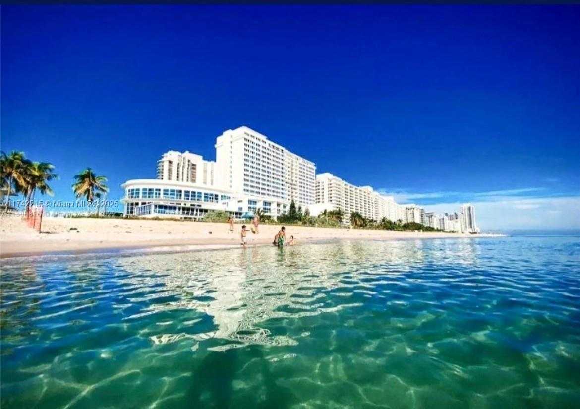 Small Image of 5445 COLLINS AVE #1221, Miami Beach Number 6