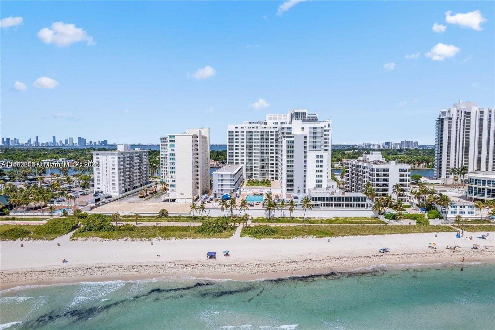 Small Image of 5401 COLLINS AVE #922, Miami Beach Number 2