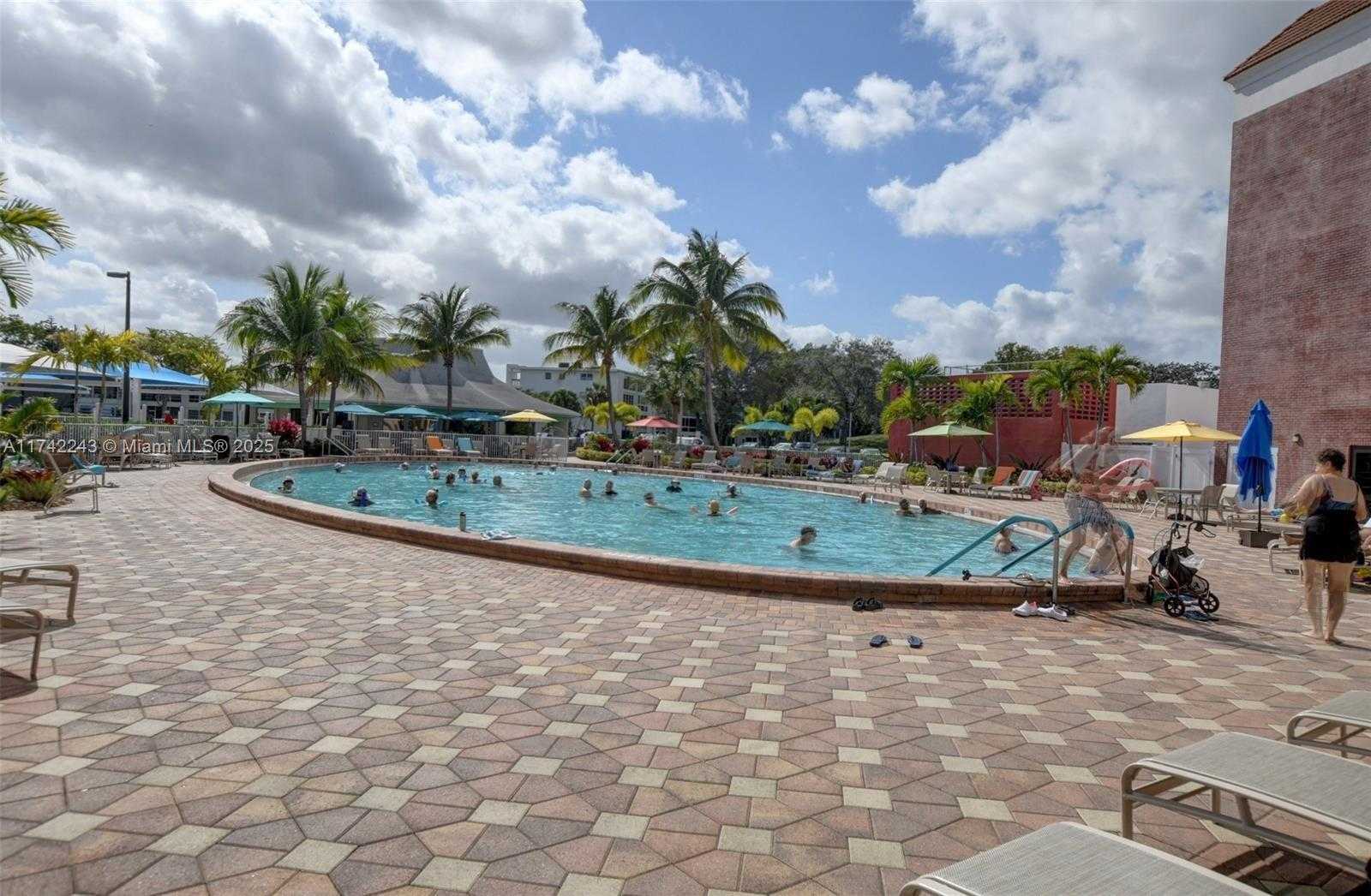 Small Image of 3 TILFORD A #3, Deerfield Beach Number 25