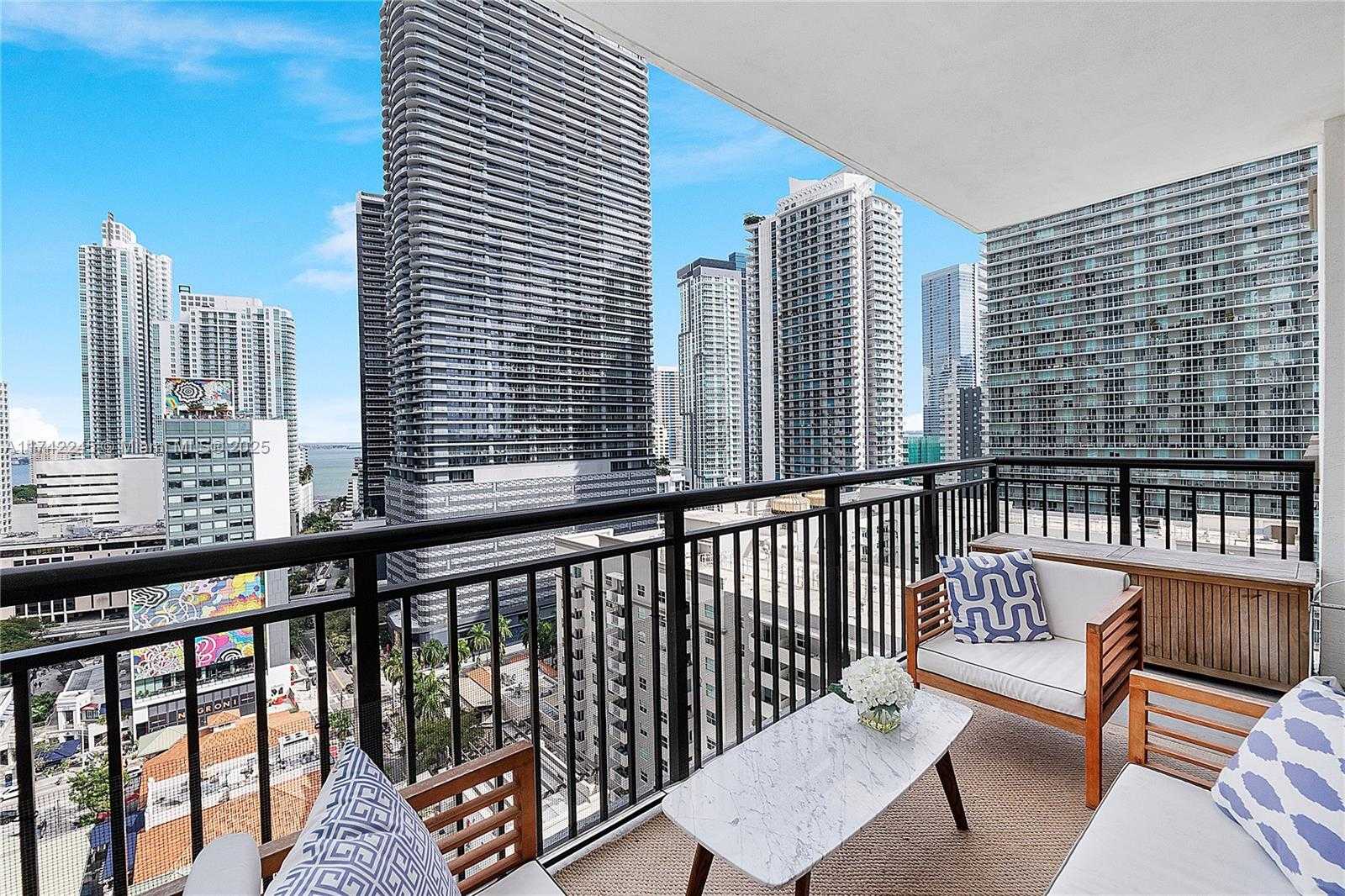 Small Image of 999 SOUTH WEST 1ST AVE #2002, Miami Number 10