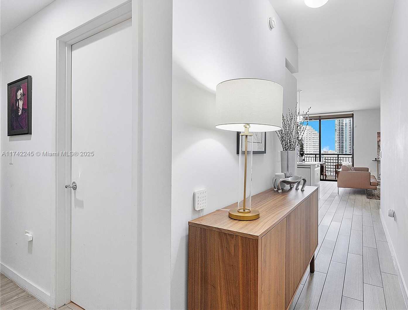 Small Image of 999 SOUTH WEST 1ST AVE #2002, Miami Number 4