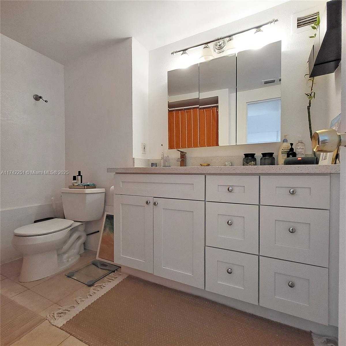 Small Image of 800 WEST AVE #240, Miami Beach Number 10