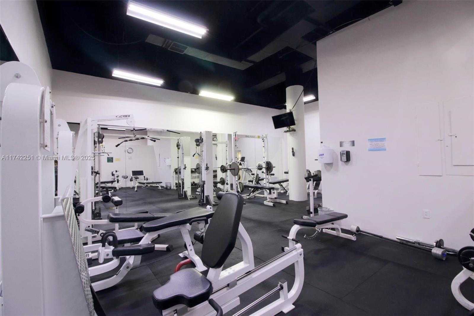 Small Image of 800 WEST AVE #240, Miami Beach Number 14