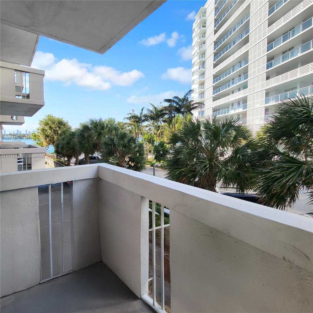 Small Image of 800 WEST AVE #240, Miami Beach Number 4