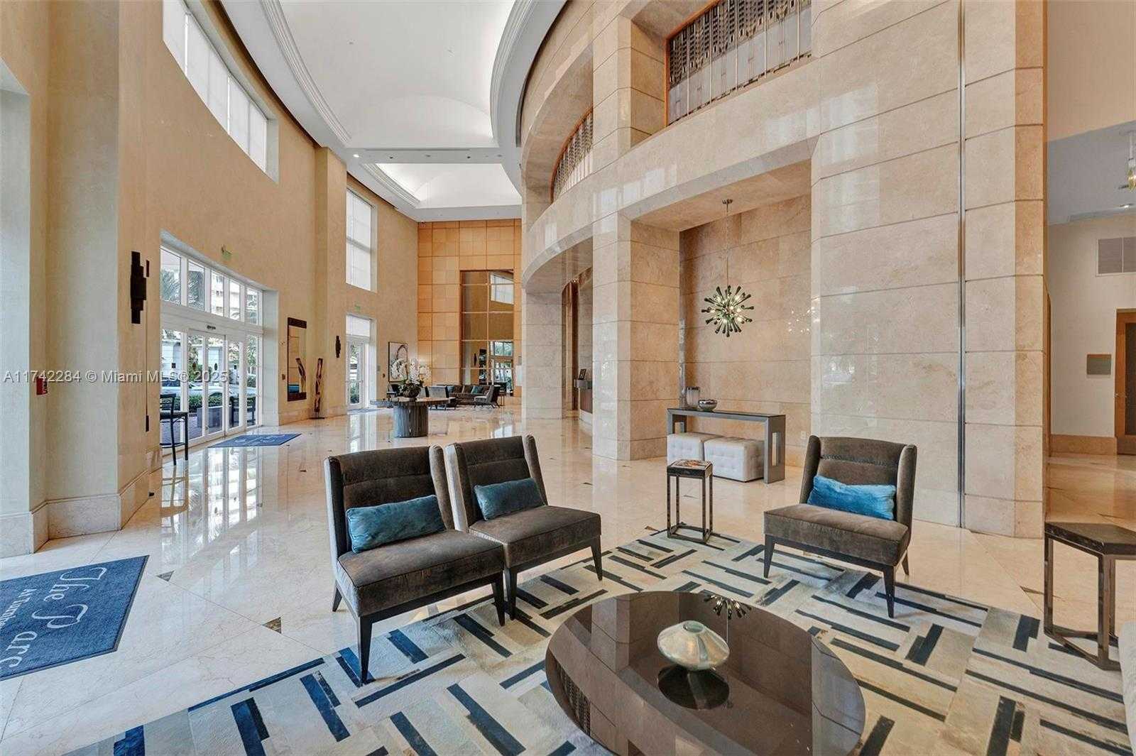Small Image of 19400 TURNBERRY WAY #2011, Aventura Number 50