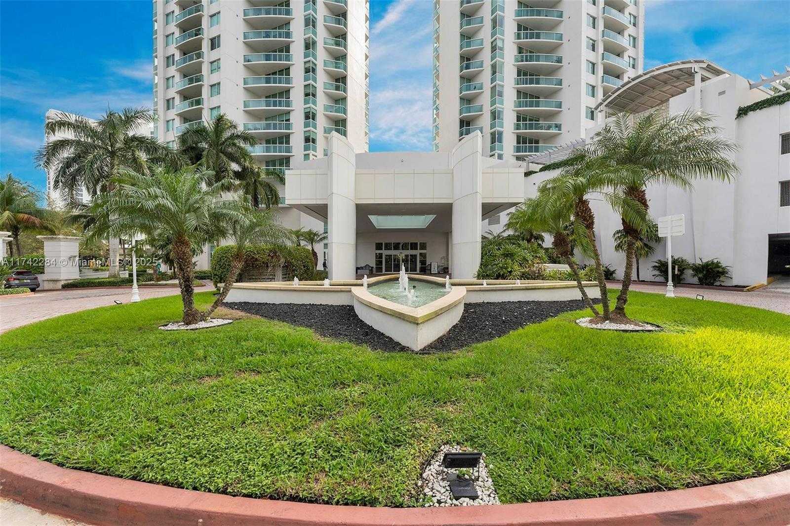 Small Image of 19400 TURNBERRY WAY #2011, Aventura Number 56