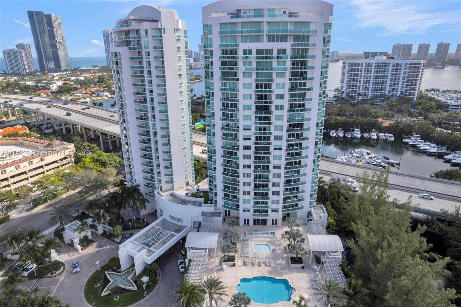 Small Image of 19400 TURNBERRY WAY #2011, Aventura Number 57