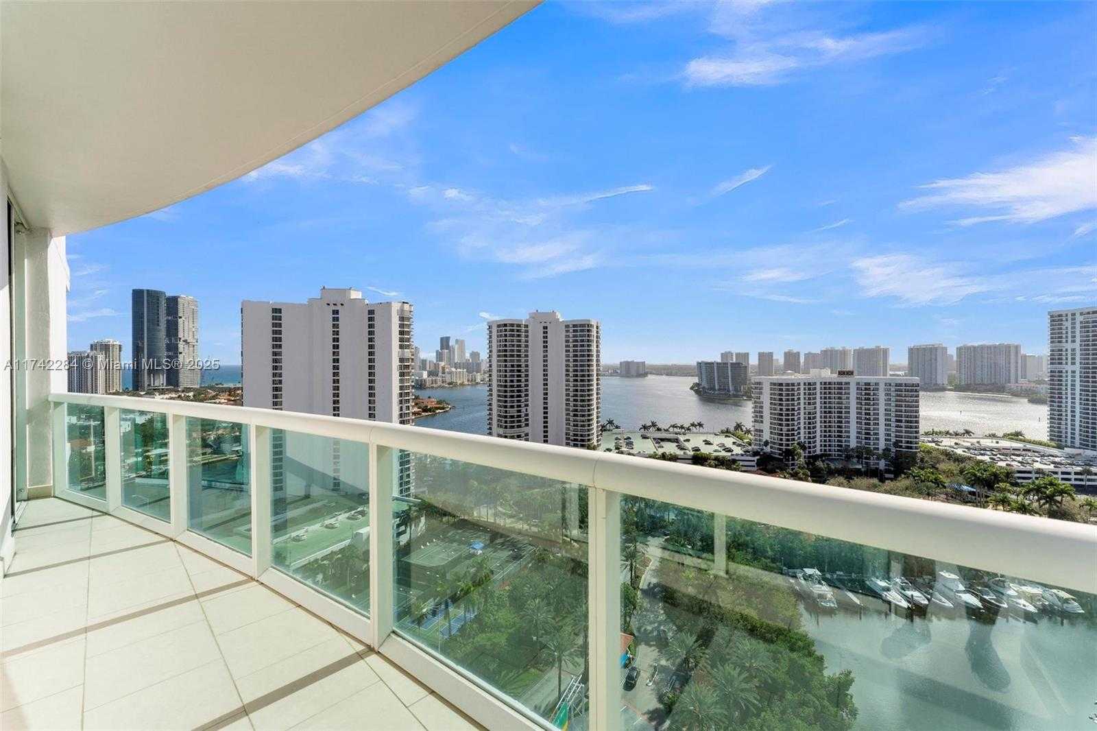 Small Image of 19400 TURNBERRY WAY #2011, Aventura Number 74